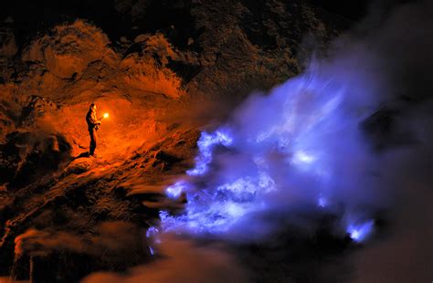 kawah ijen volcano at night